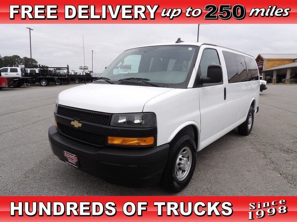 2023 CHEVROLET Express