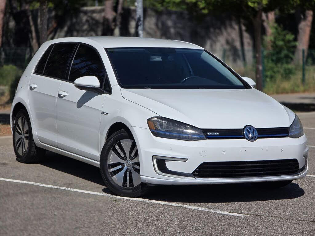 2015 VOLKSWAGEN e-Golf