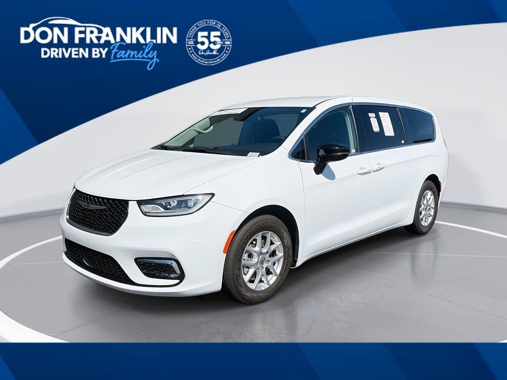 2024 CHRYSLER Pacifica