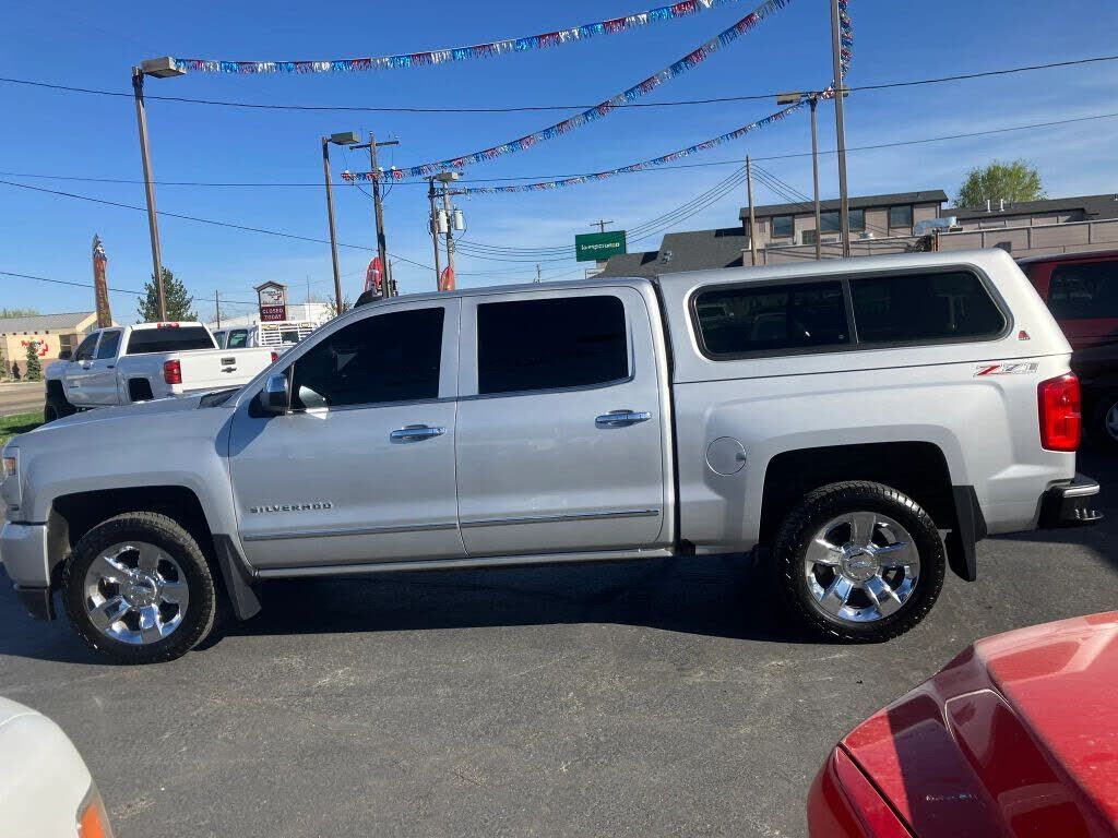 2017 CHEVROLET Silverado