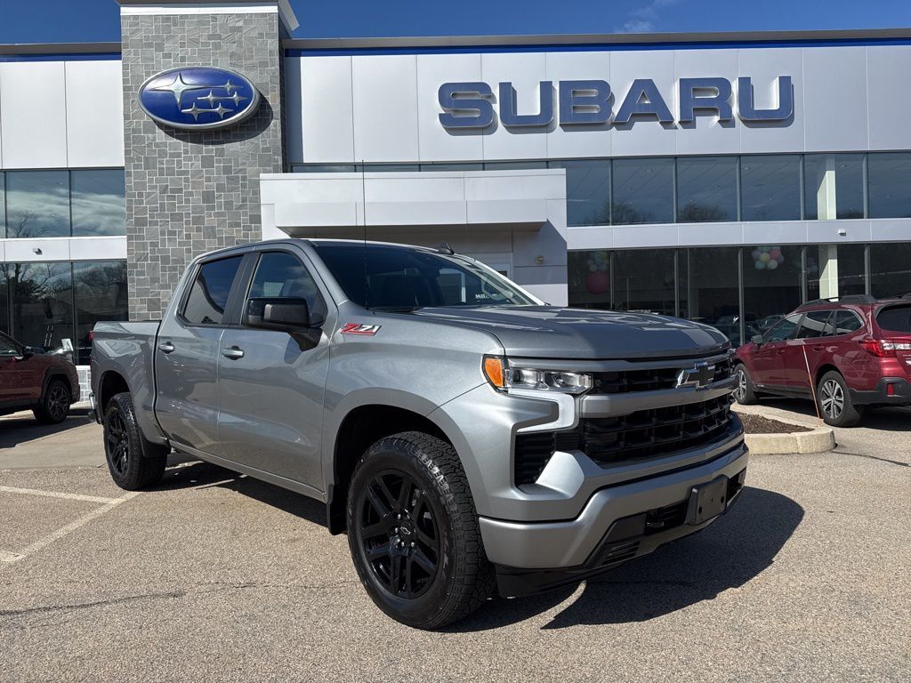 2024 CHEVROLET Silverado