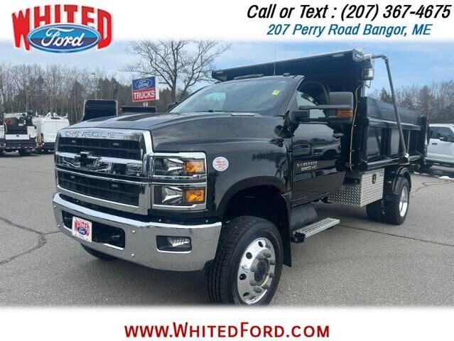 2024 GMC Silverado Medium Duty