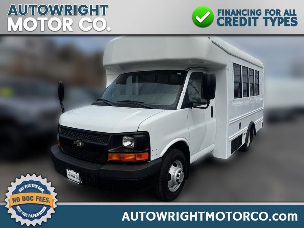 2013 CHEVROLET Express