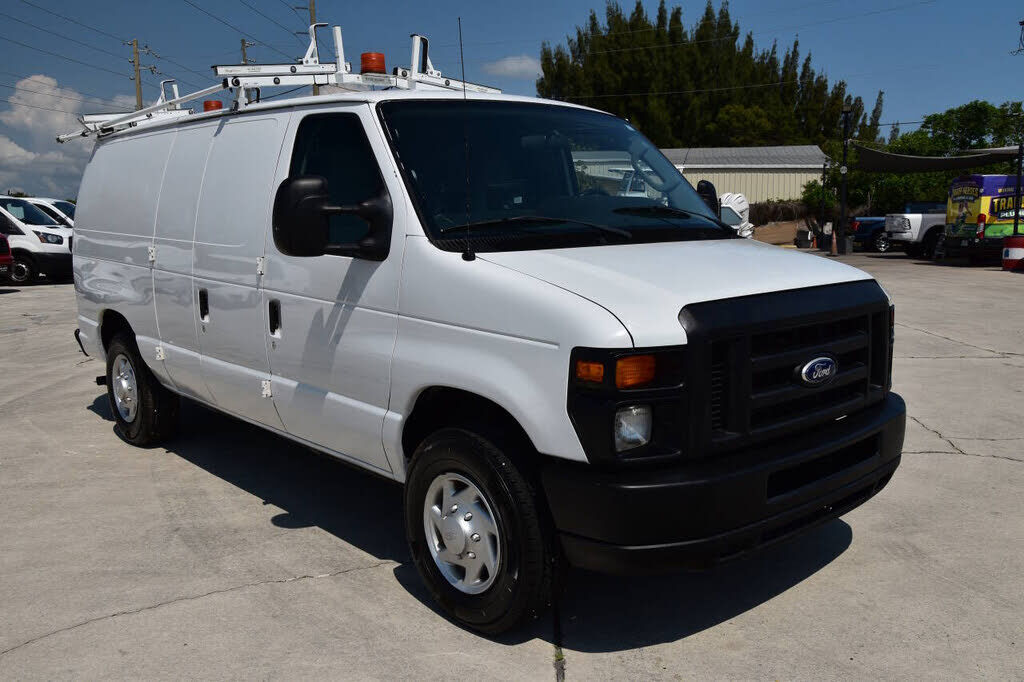 2014 FORD E-150