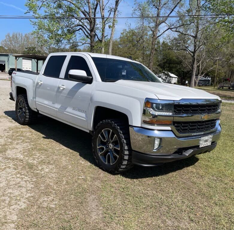 2018 CHEVROLET Silverado