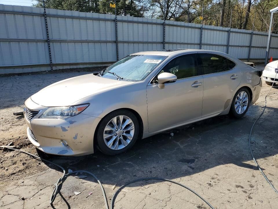 2013 LEXUS ES