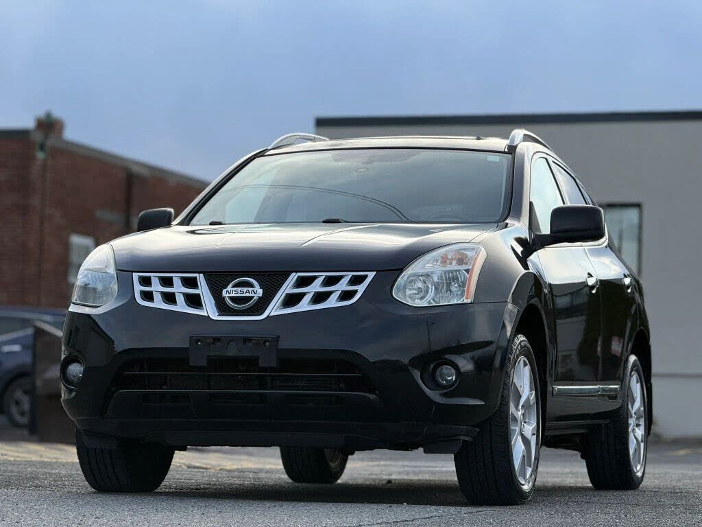 2011 NISSAN Rogue