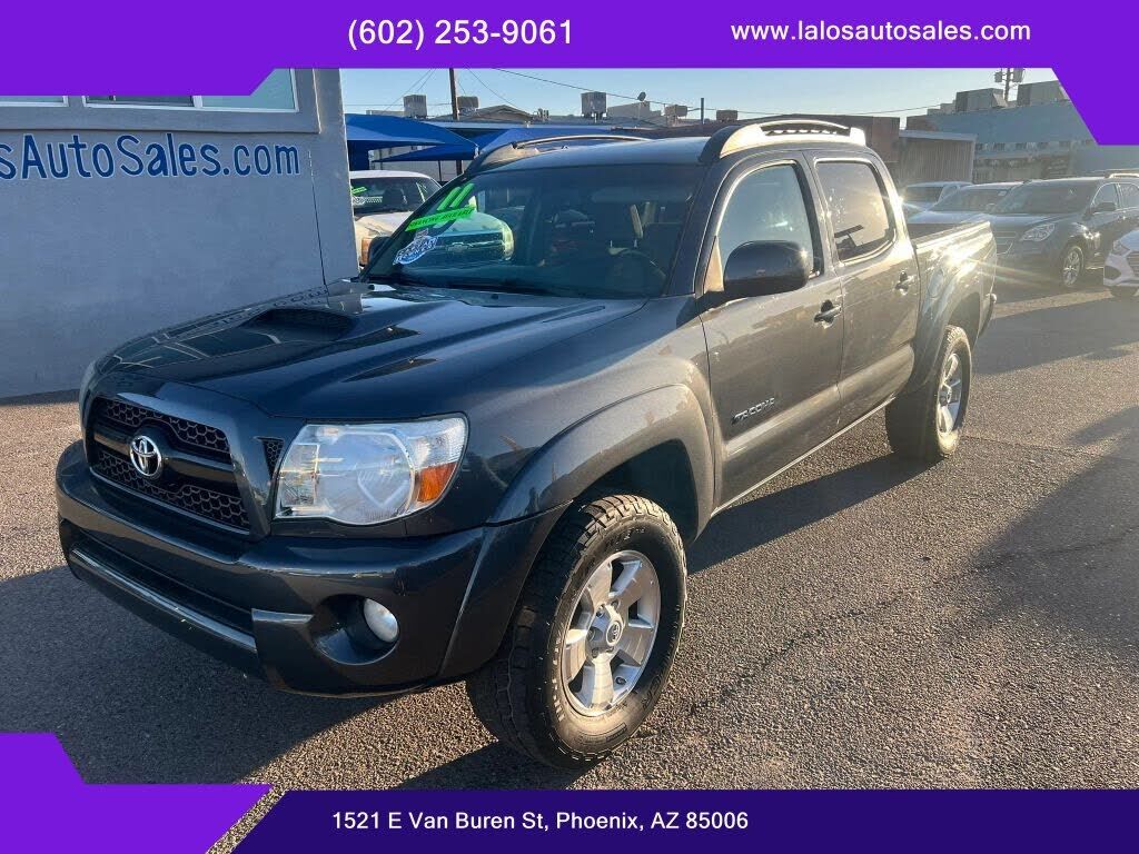 2011 TOYOTA Tacoma