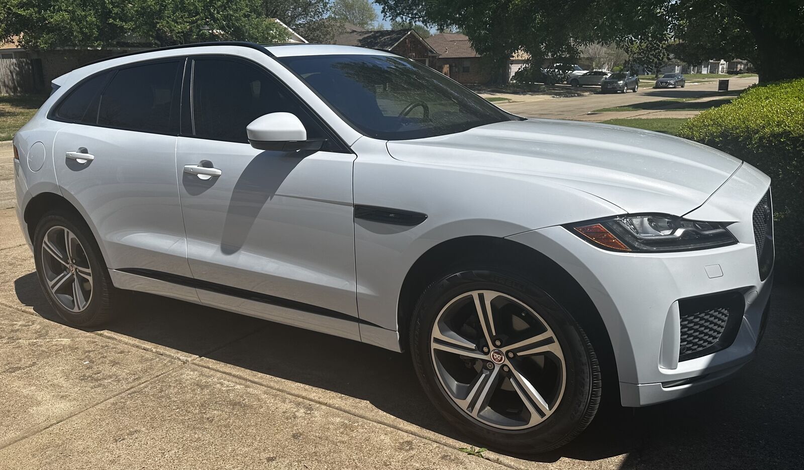 2020 JAGUAR F-Pace