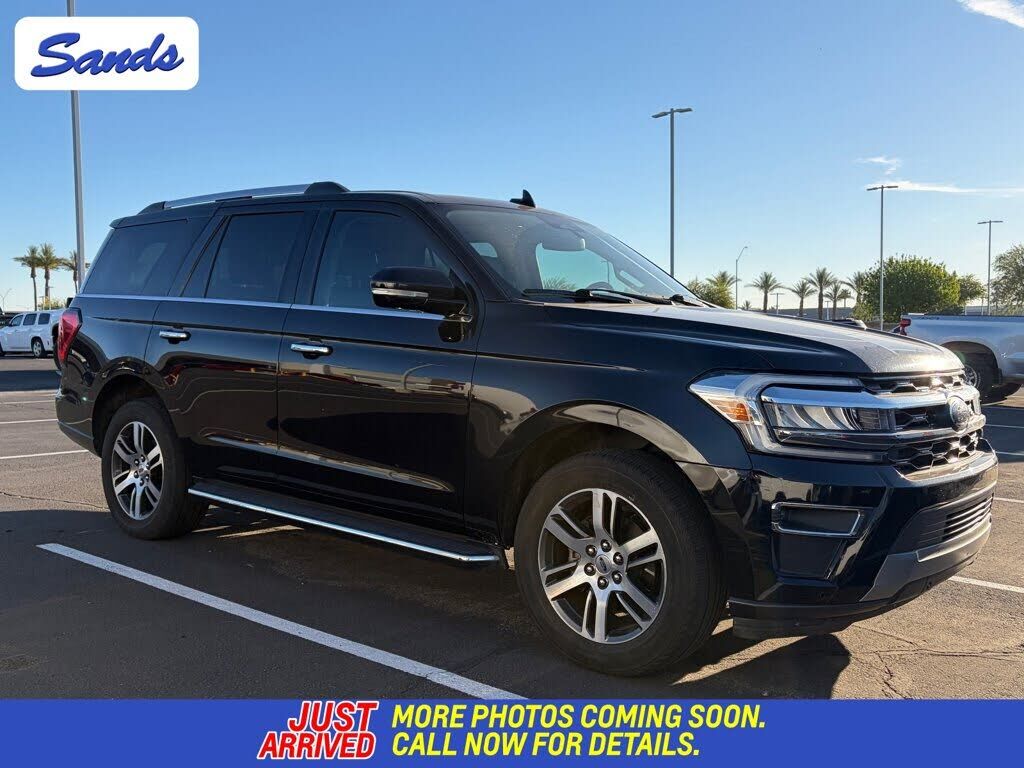 2022 FORD Expedition