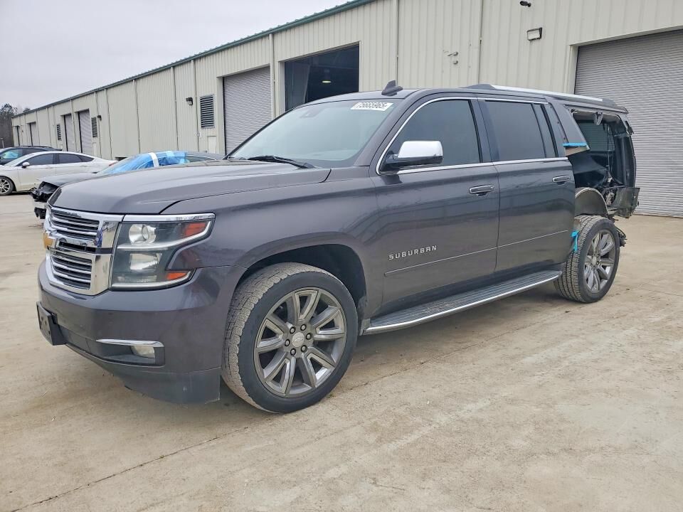 2015 CHEVROLET Suburban