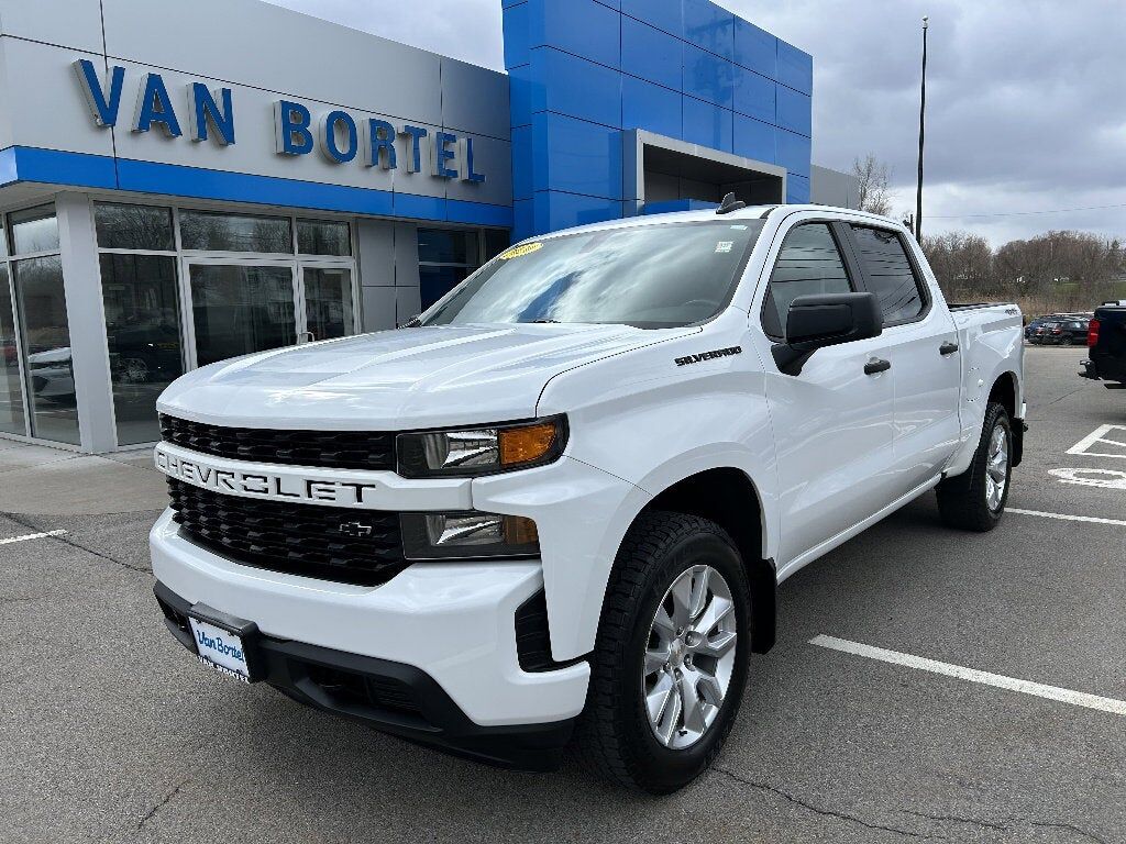 2021 CHEVROLET Silverado