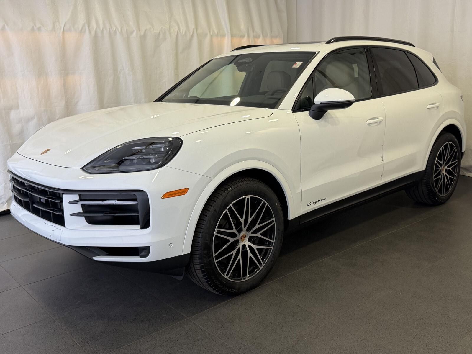 2026 PORSCHE Cayenne