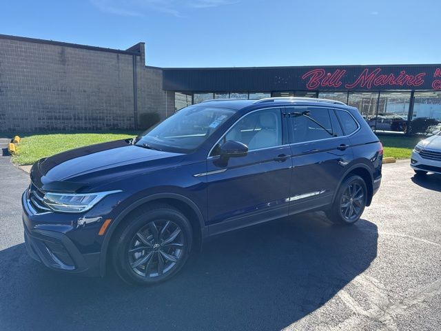 2022 VOLKSWAGEN Tiguan