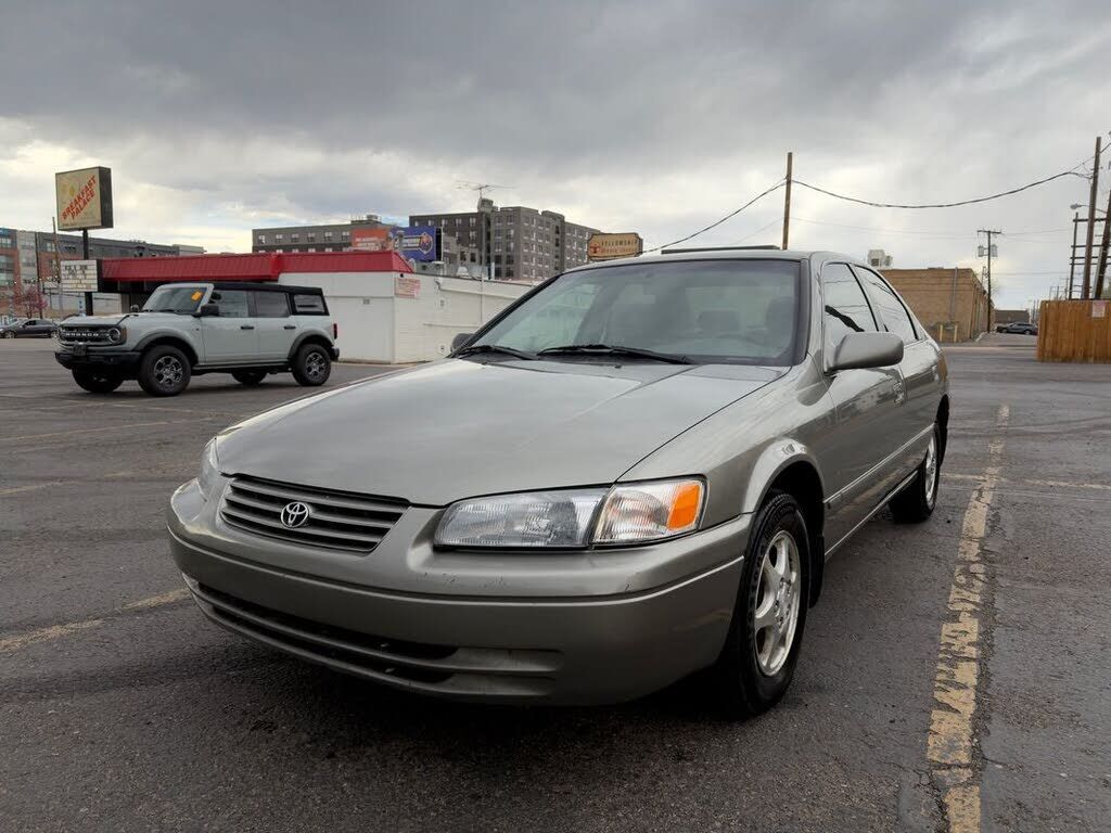 1998 TOYOTA Camry