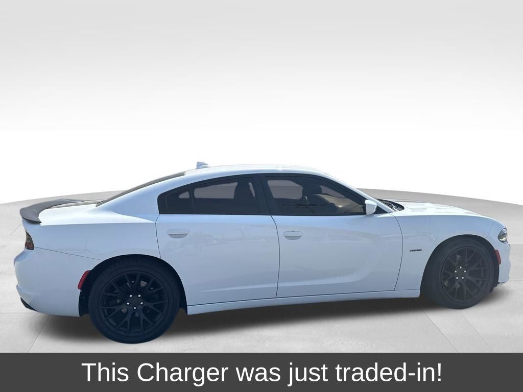 2016 DODGE Charger