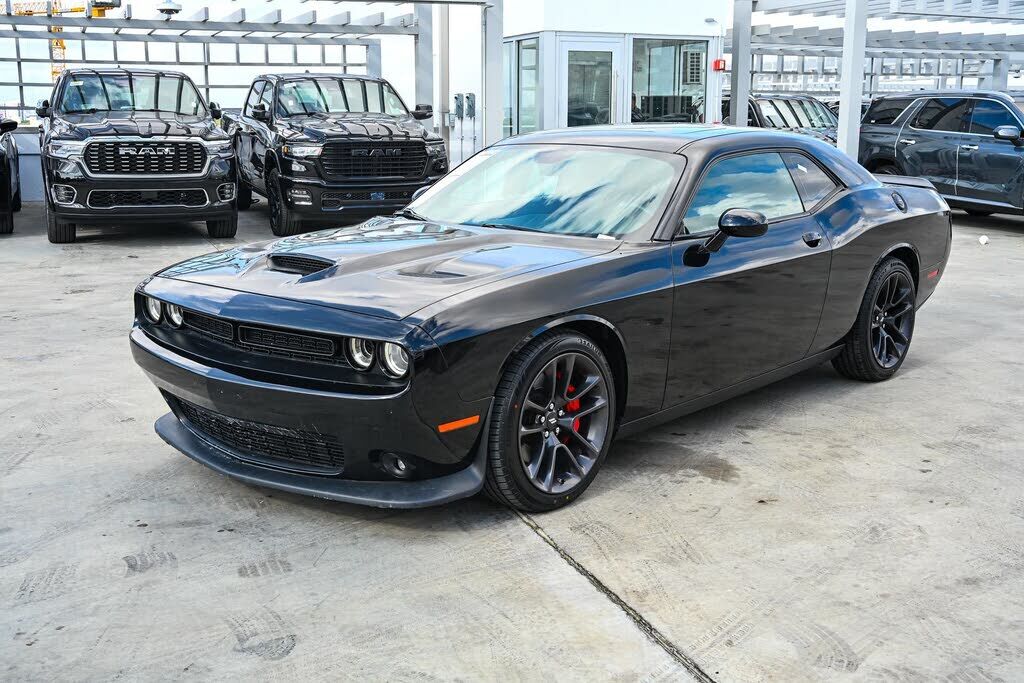 2021 DODGE Challenger