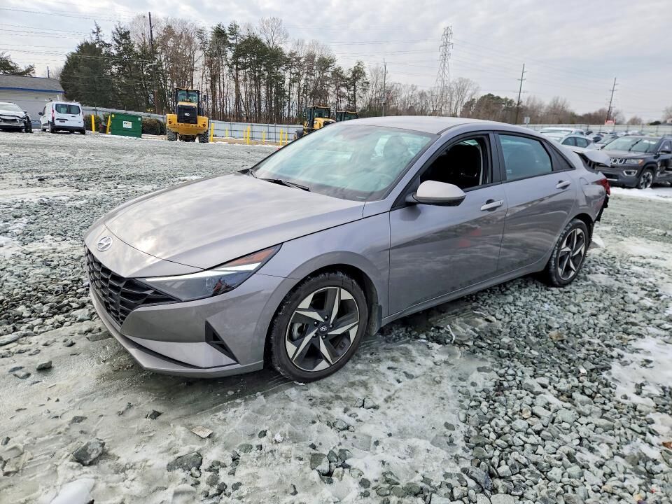 2023 HYUNDAI Elantra