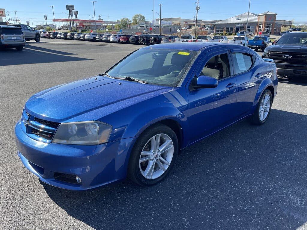 2013 DODGE Avenger