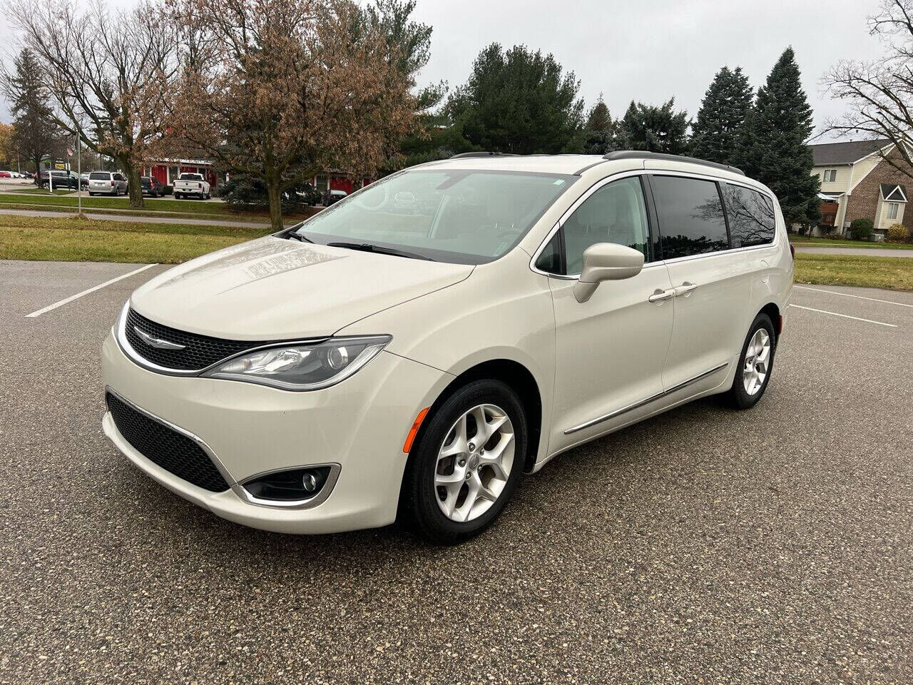 2017 CHRYSLER Pacifica