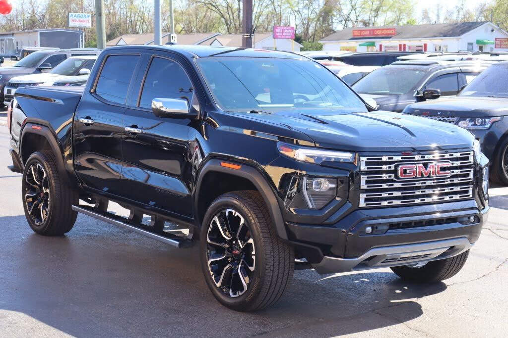 2023 GMC Canyon