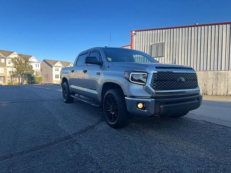 2018 TOYOTA Tundra