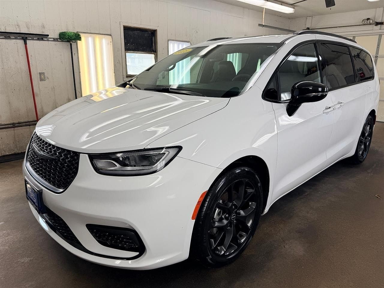 2025 CHRYSLER Pacifica