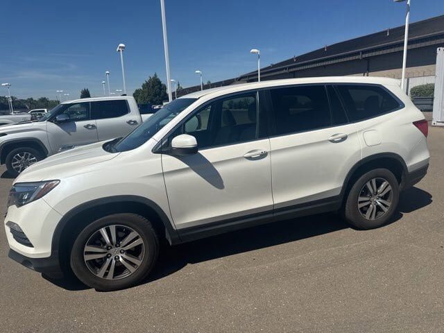 2016 HONDA Pilot