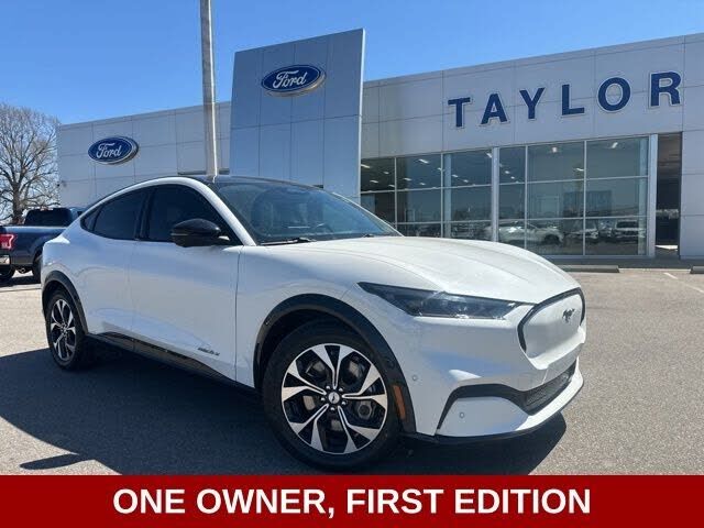 2021 FORD Mach-E