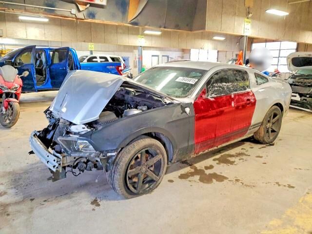 2013 FORD Mustang