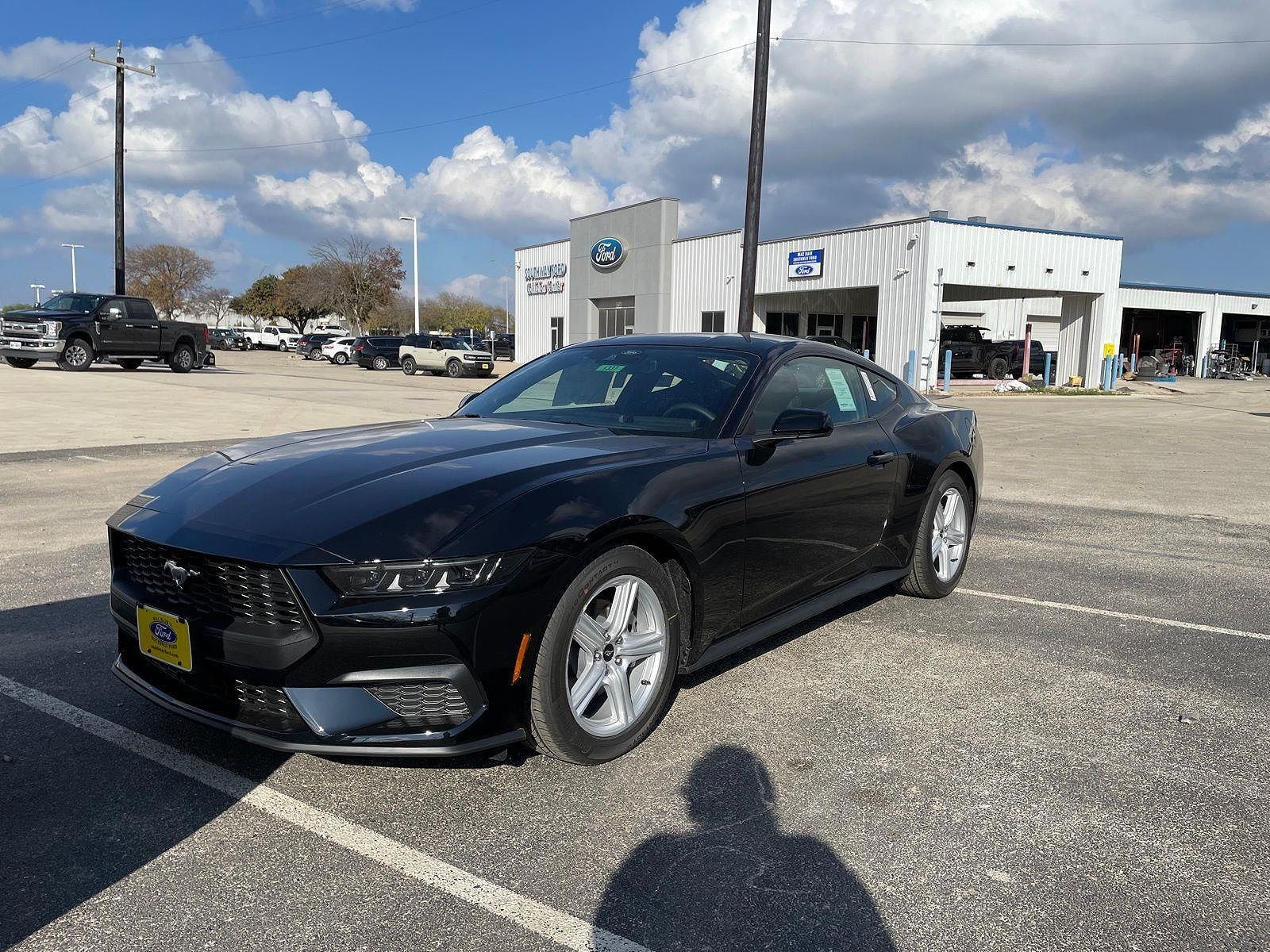 2026 FORD Mustang