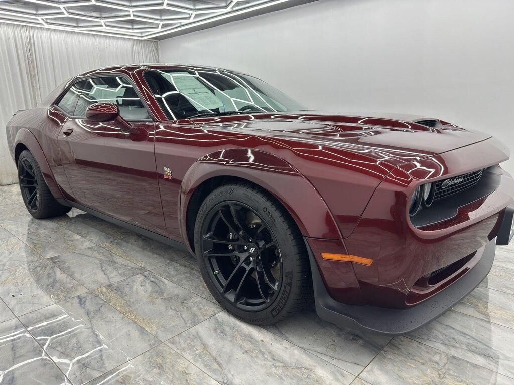2020 DODGE Challenger