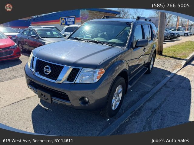 2012 NISSAN Pathfinder