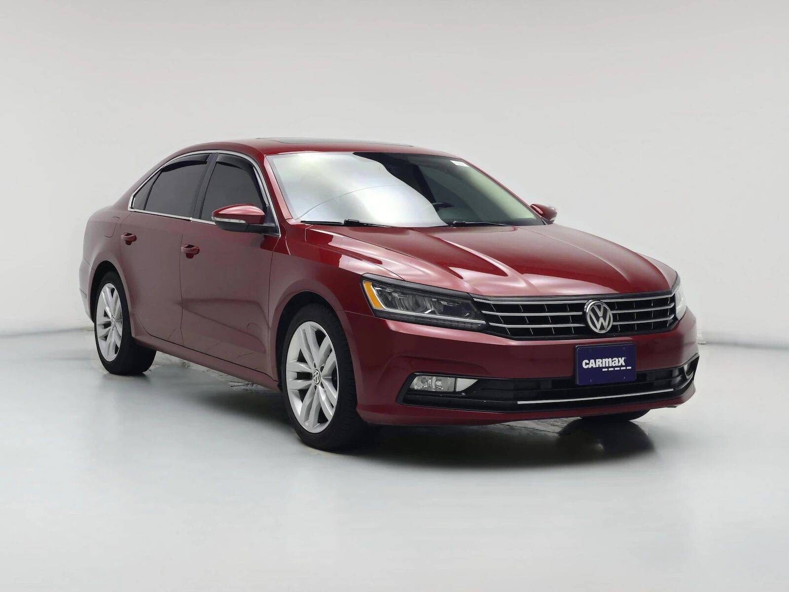 2018 VOLKSWAGEN Passat