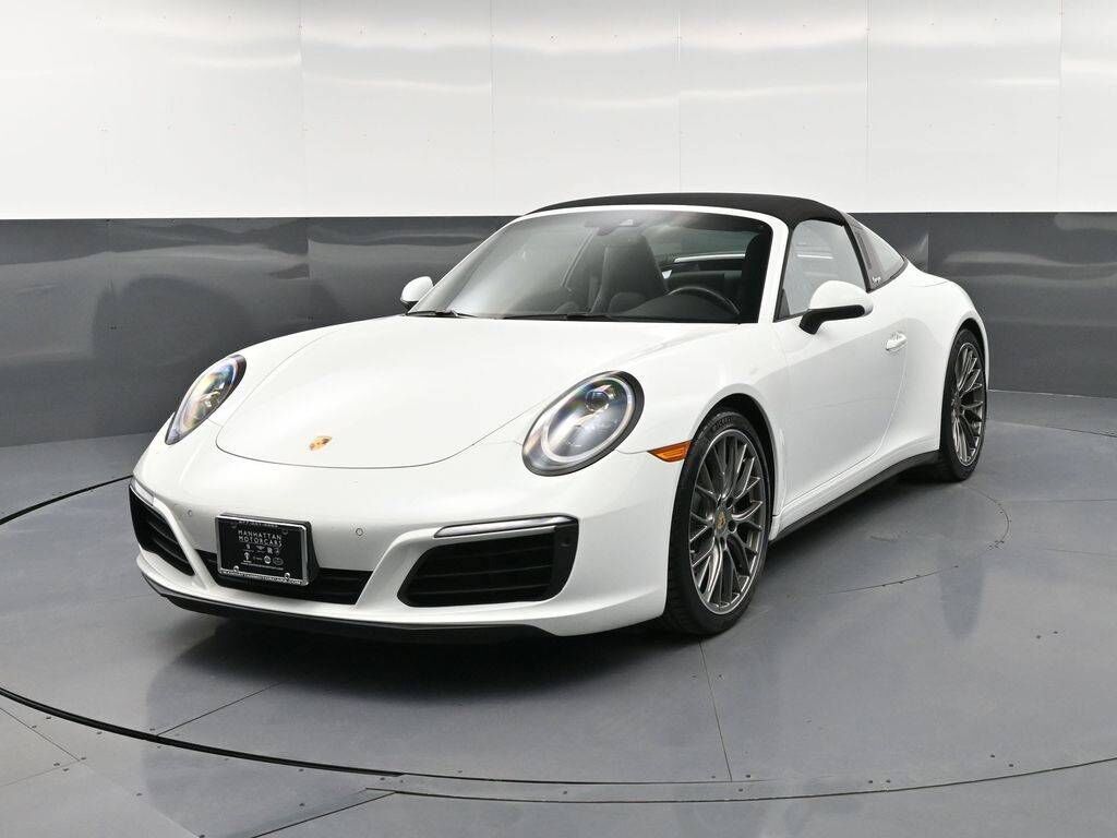 2019 PORSCHE 911