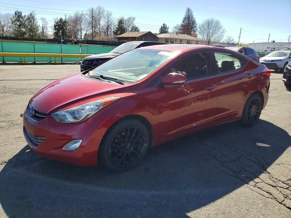 2011 HYUNDAI Elantra