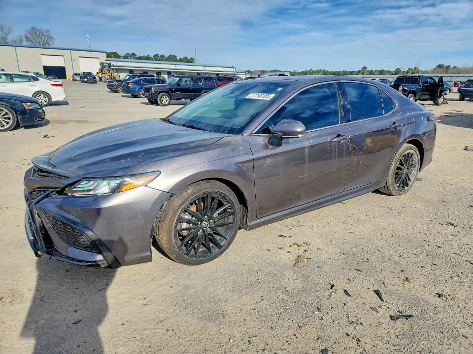 2022 TOYOTA Camry