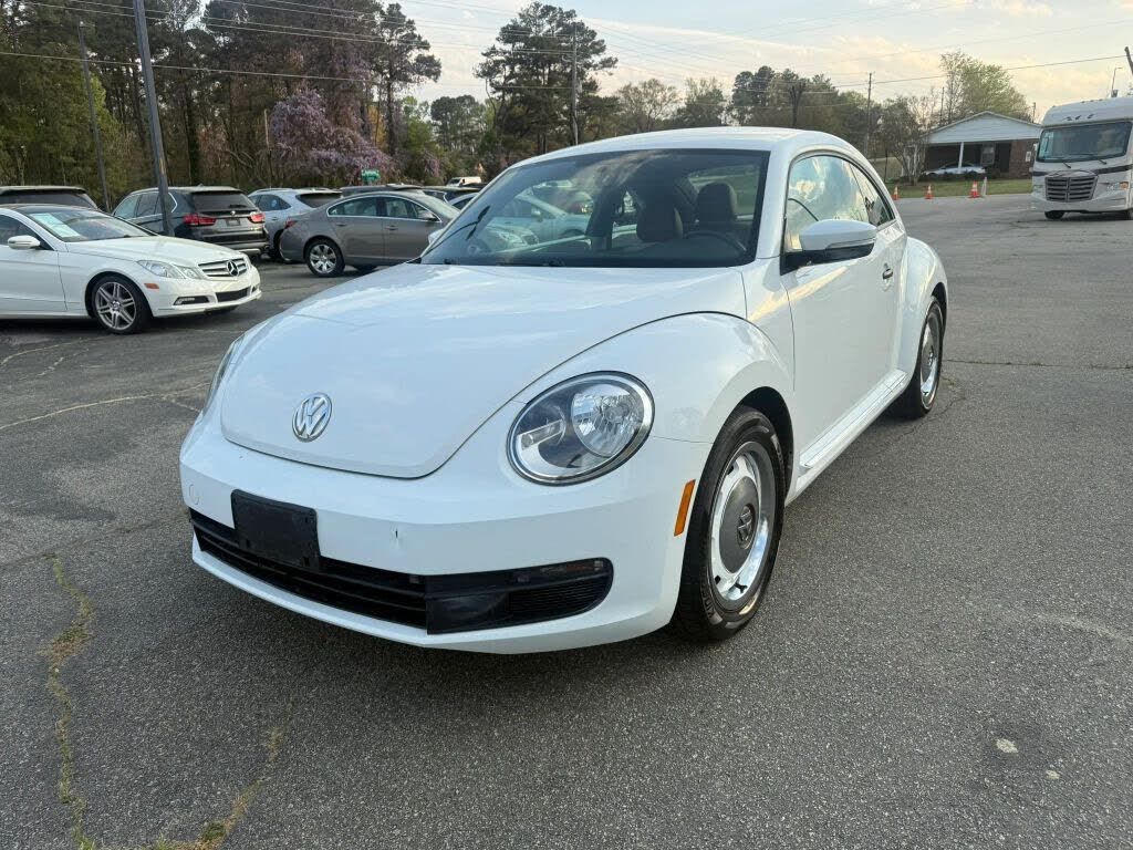 2015 VOLKSWAGEN Beetle