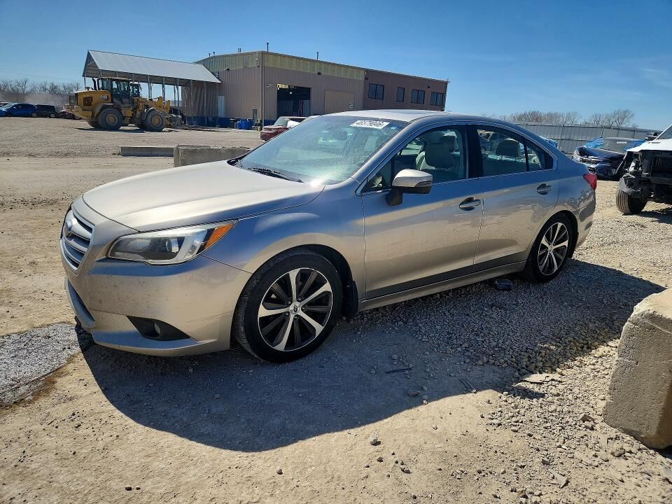 2015 SUBARU Legacy
