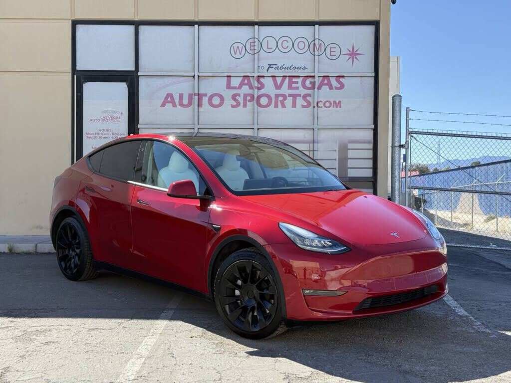 2021 TESLA Model Y