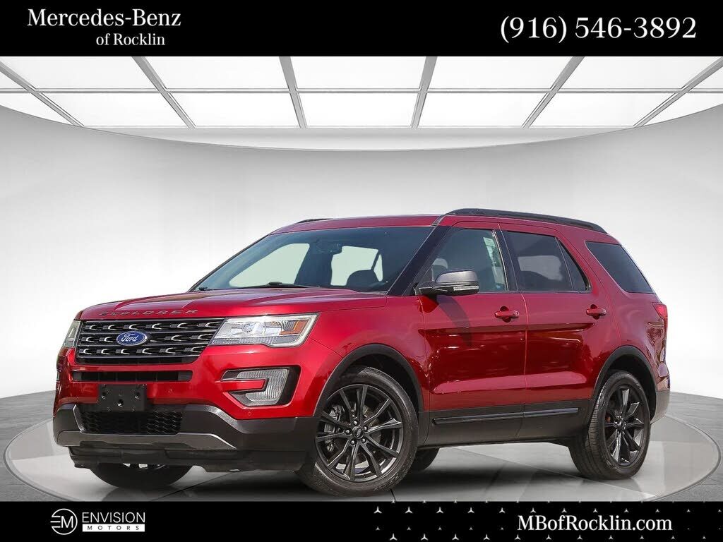 2017 FORD Explorer