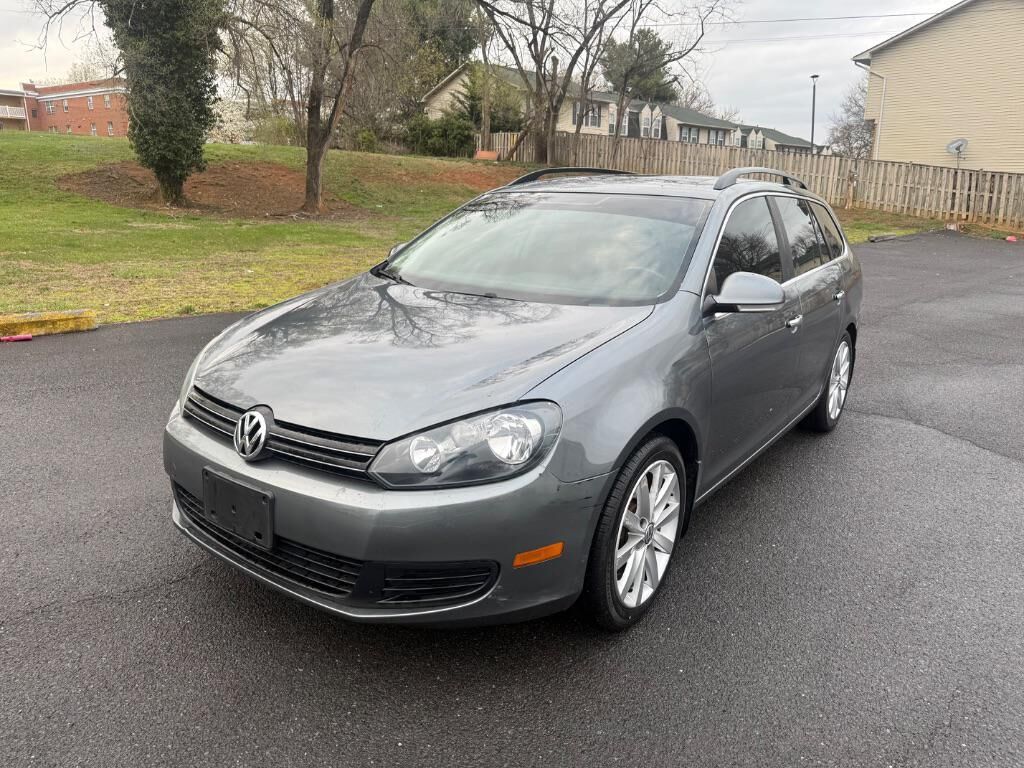2012 VOLKSWAGEN Jetta SportWagen