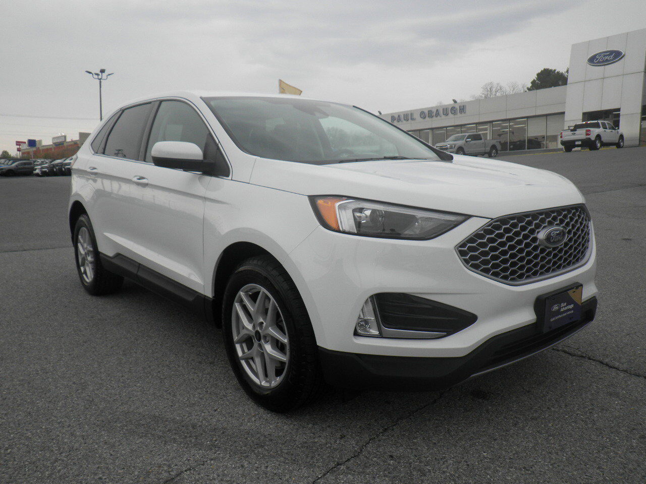2024 FORD Edge