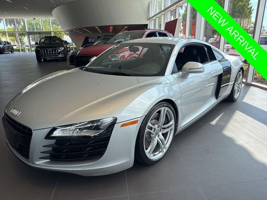 2009 AUDI R8