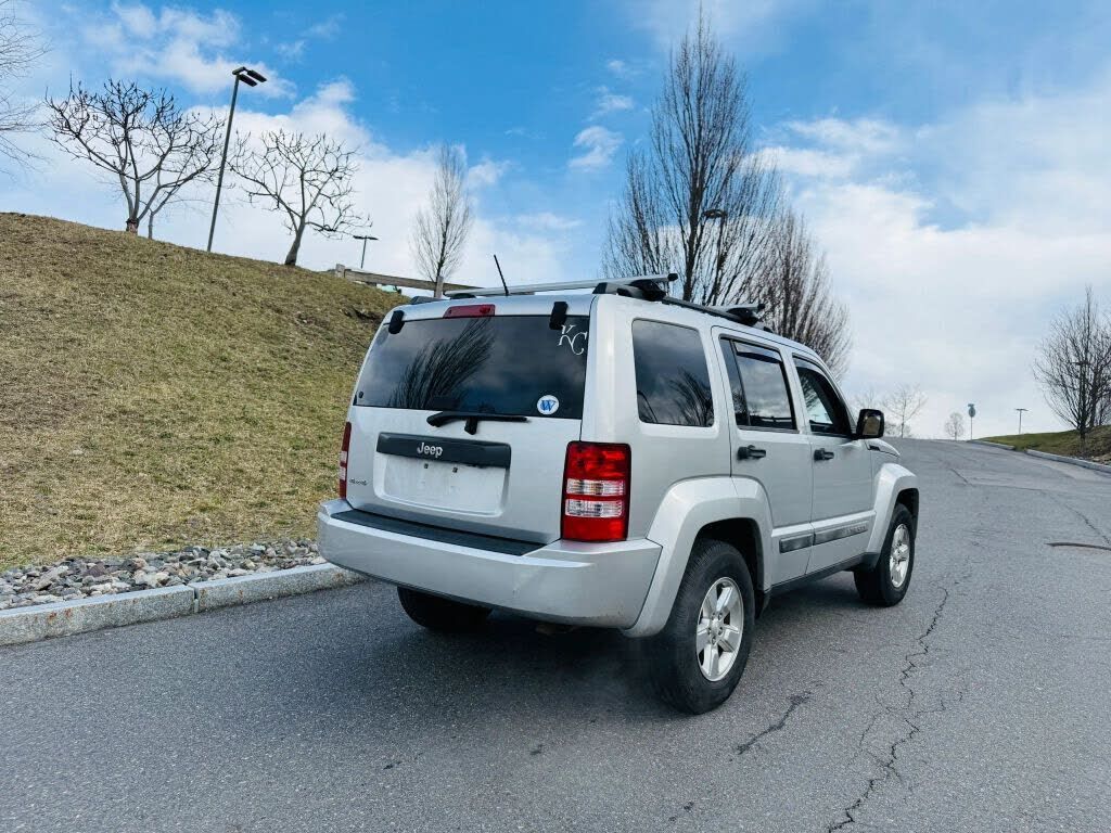 2010 JEEP Liberty