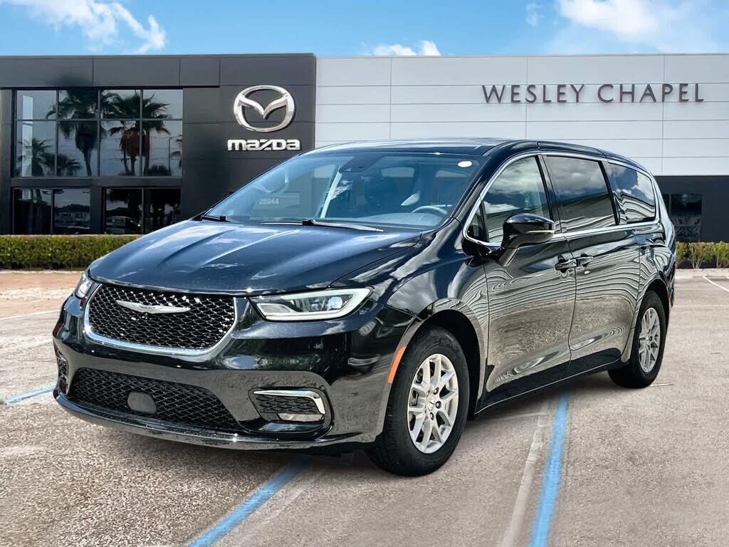 2024 CHRYSLER Pacifica