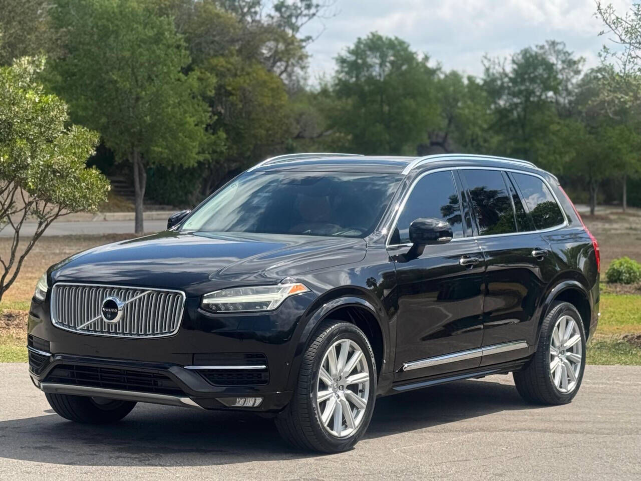 2016 VOLVO XC90