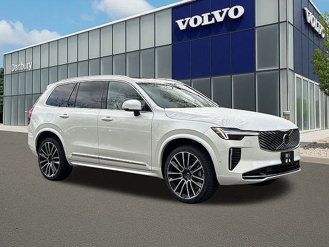2026 VOLVO XC90