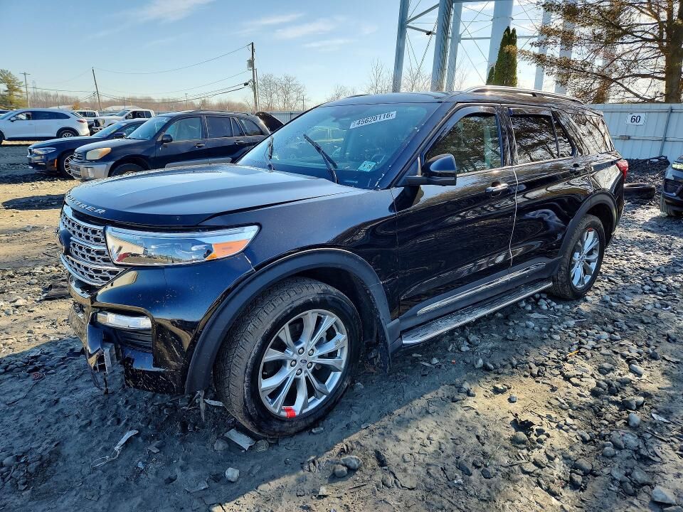 2021 FORD Explorer
