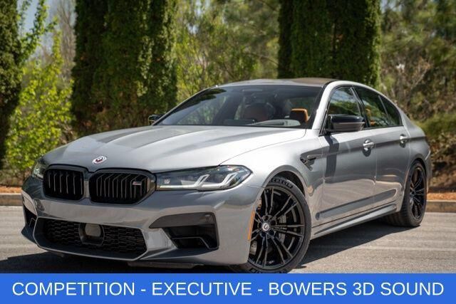 2023 BMW M5